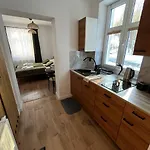 Cozyplace דירה שצ'קלארסקה פוראובה